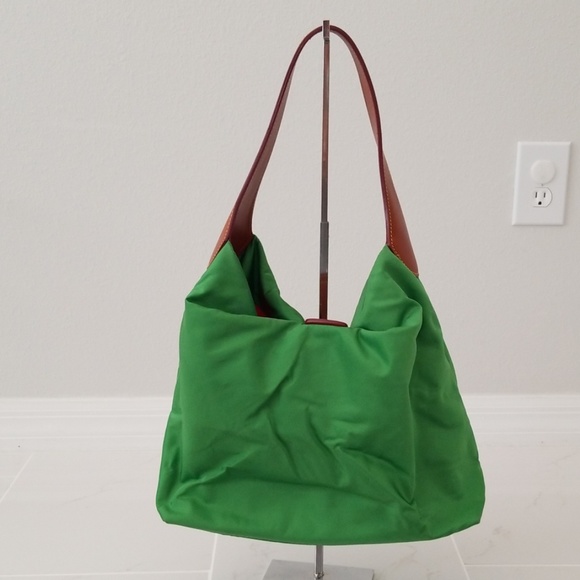 Dooney & bourke nylon hobo no accessories - Picture 2 of 8
